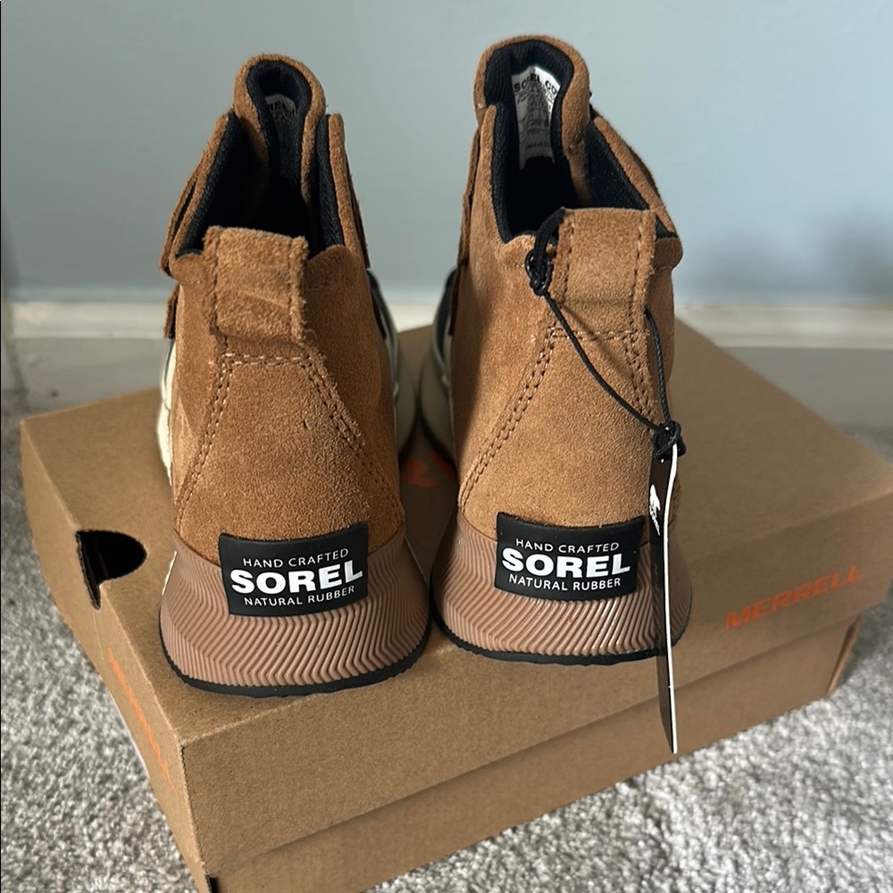 Sorel Kids Brown and Black Rain & Snow Boots Size 12 - Picture 3 of 4